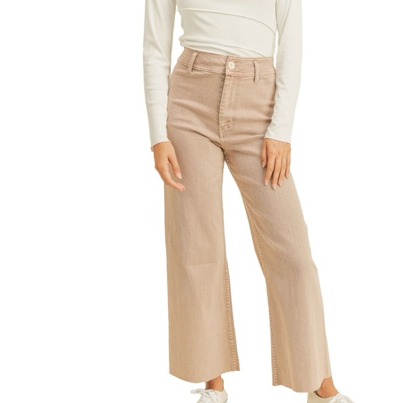 Women's Tan High-Waisted Jeans - Picture 1 of 3